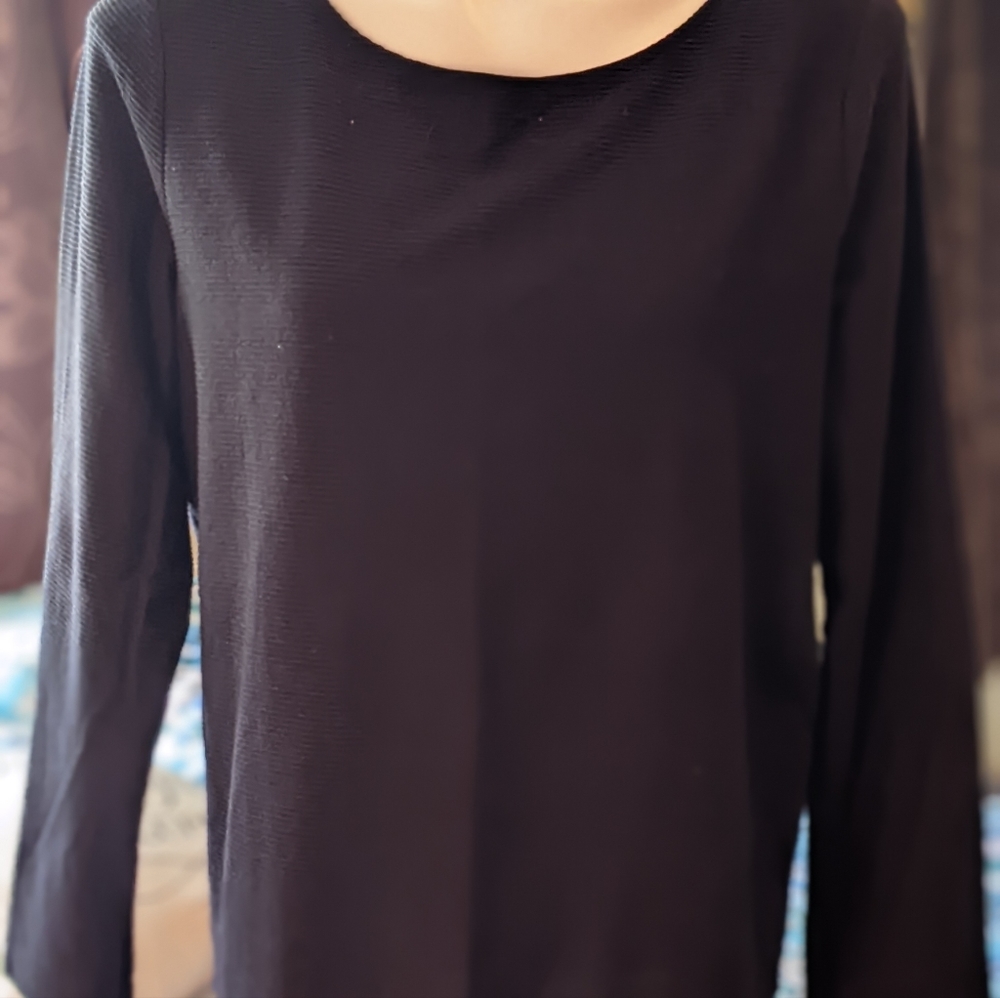 Sweater - Picture 3 of 3